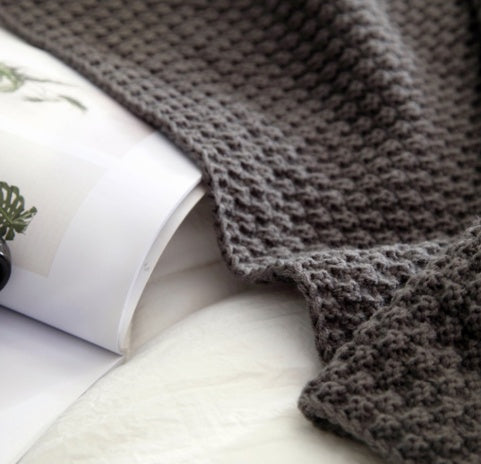 Nordic Cozy Knit Throw Blanket