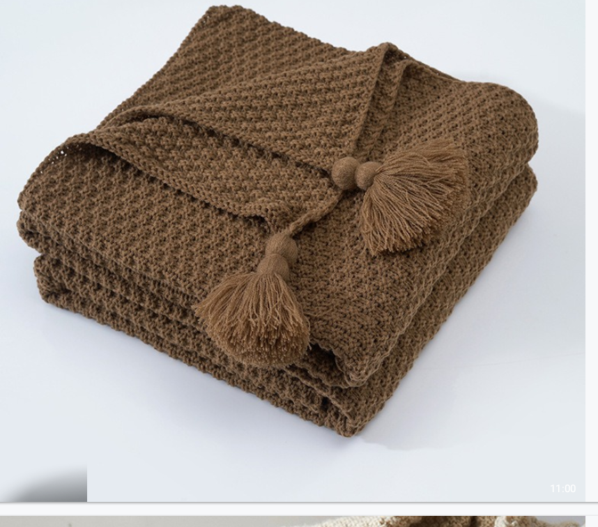 Nordic Cozy Knit Throw Blanket